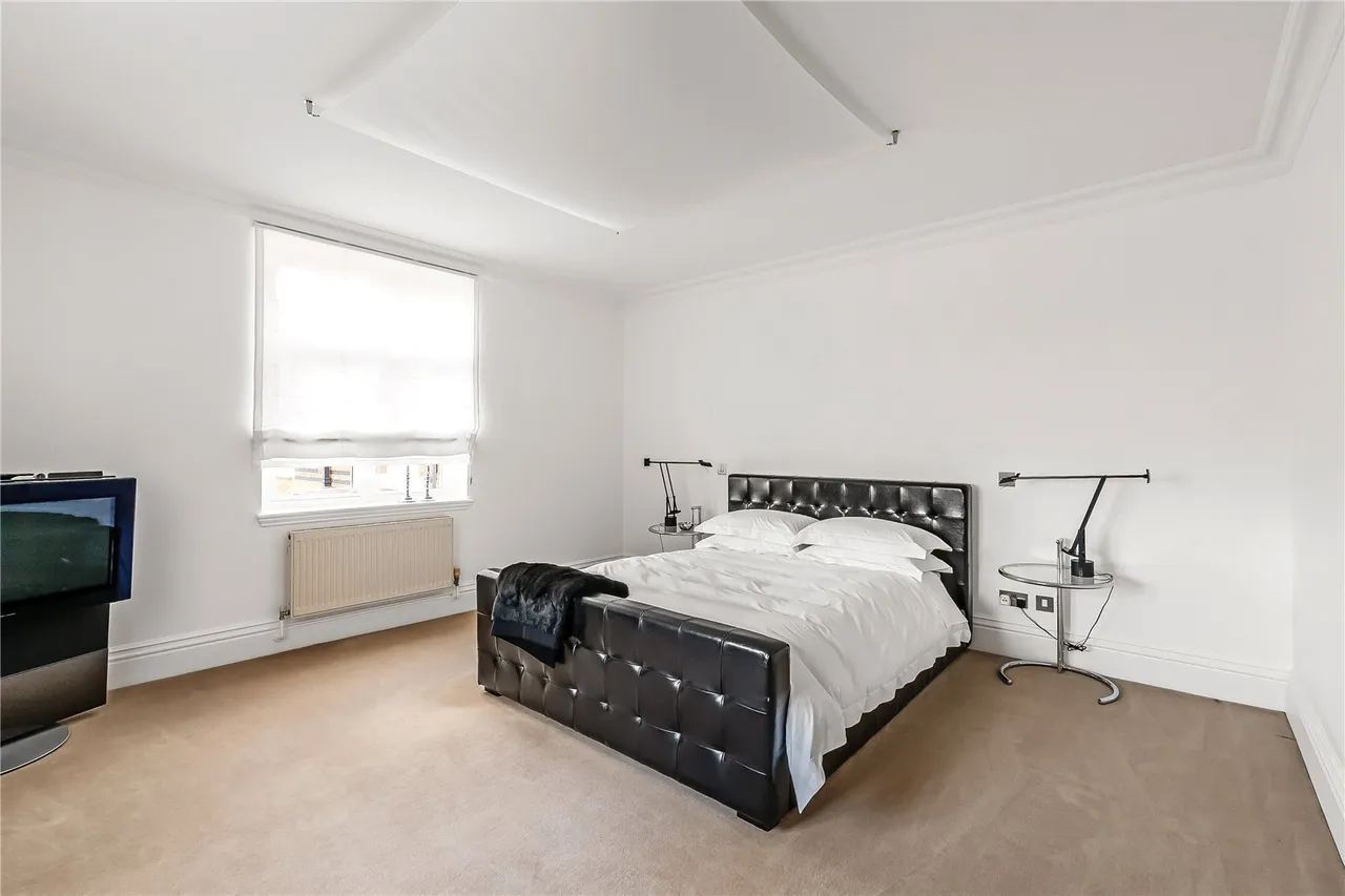 Wolfs Row, Oxted, RH8, photo 14