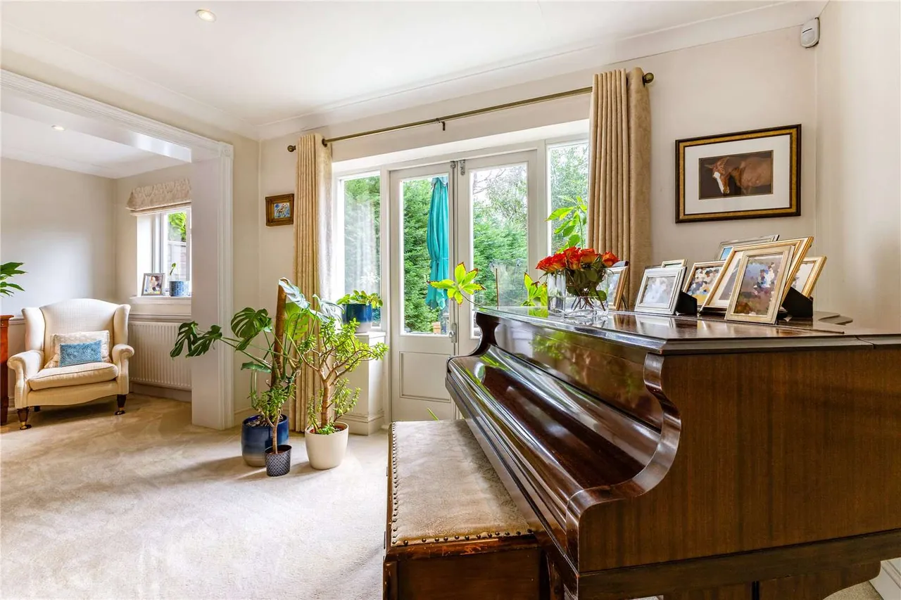 Gorse Hill Lane, The Wentworth Estate, Virginia Water, Surrey, GU25 4AJ, photo 6