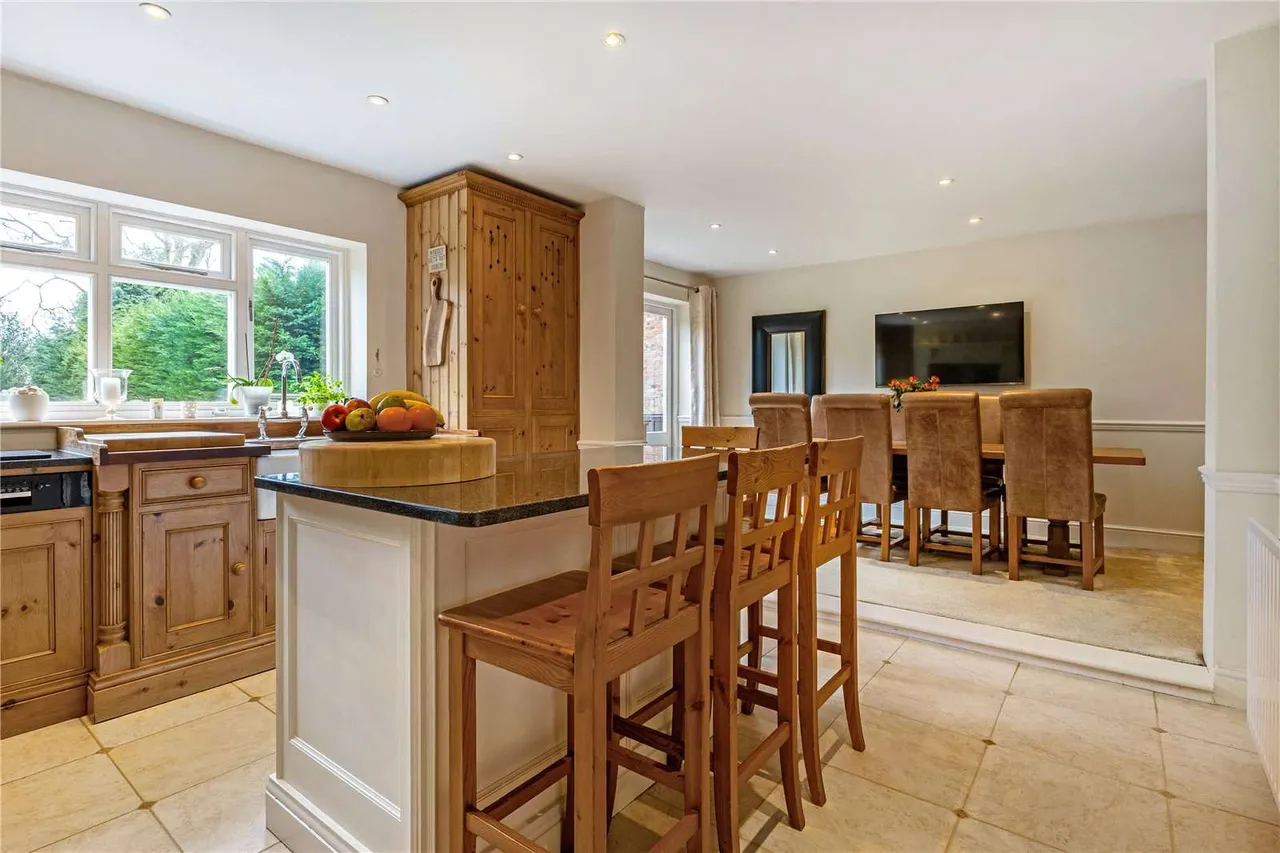 Gorse Hill Lane, The Wentworth Estate, Virginia Water, Surrey, GU25 4AJ, photo 5