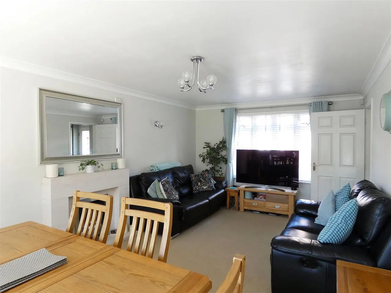 Wayside Road, Bramley Green, photo 6