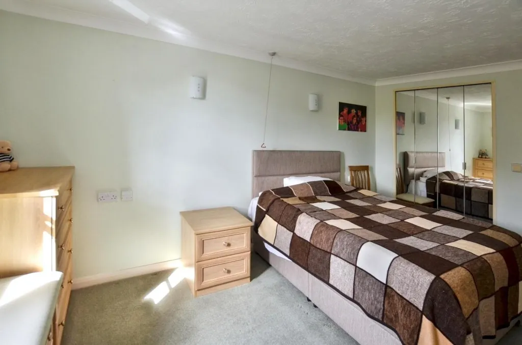 Albion Place, Northampton, photo 6