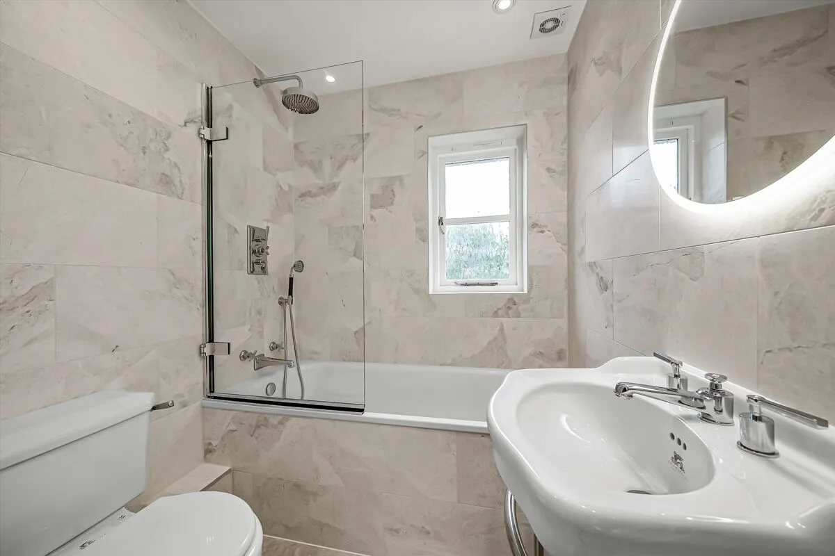 Bainbridge Close, Richmond, TW10, photo 17