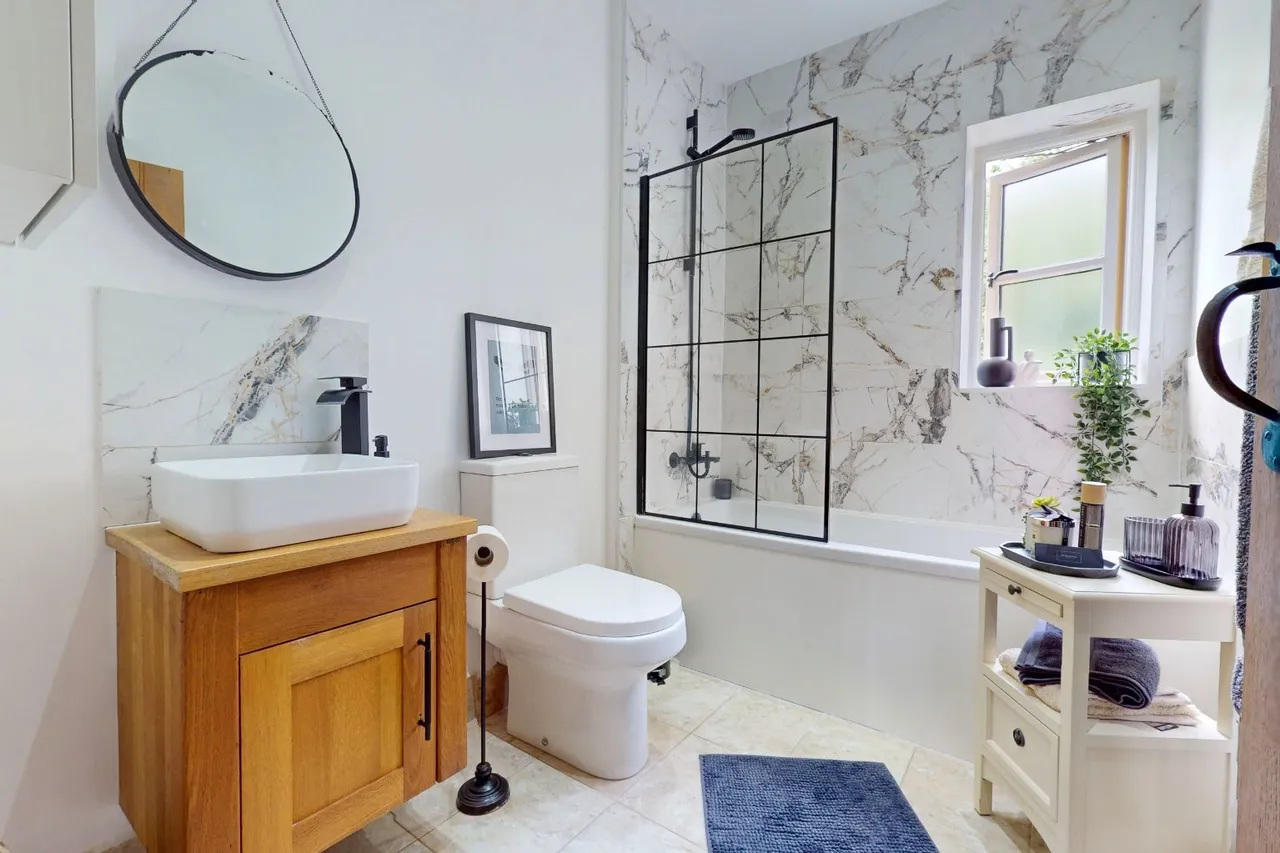 Parkview, Stirchley Grange, Stirchley Road TF3 1AB, photo 19