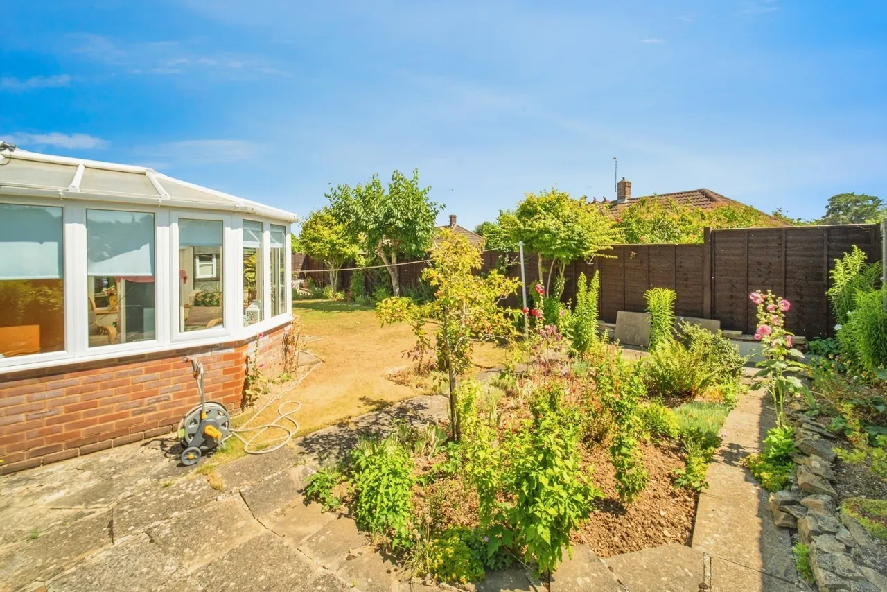 Pheby Road, Basingstoke, RG22, photo 17