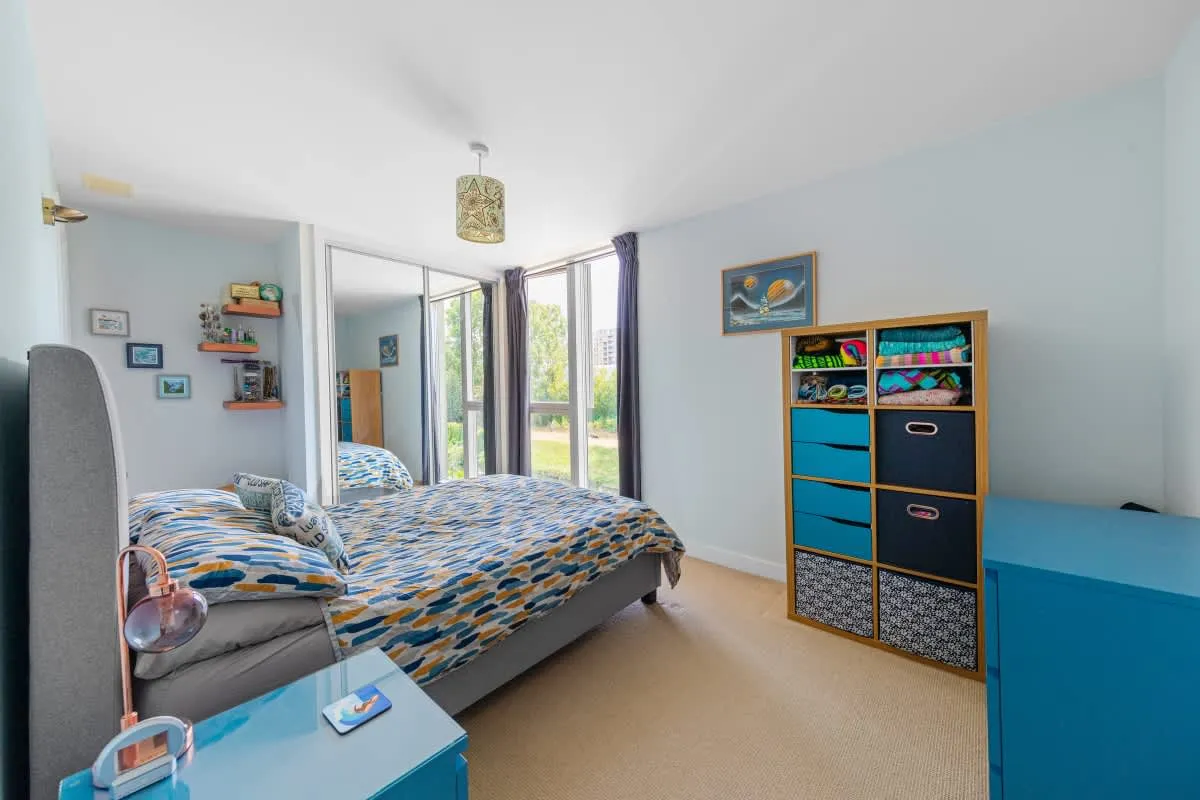 Chadwell Lane, London, N8, photo 10