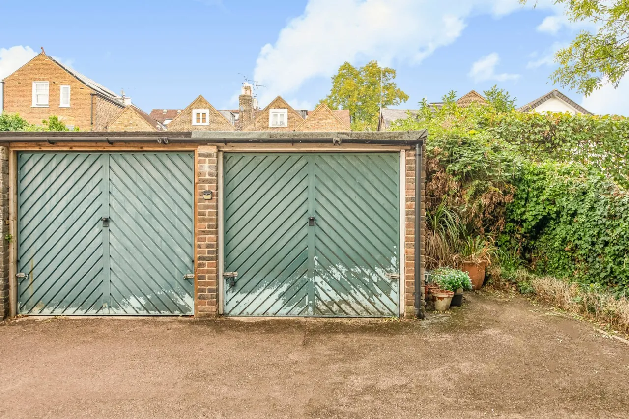 Marlborough Road, Richmond, TW10, photo 15