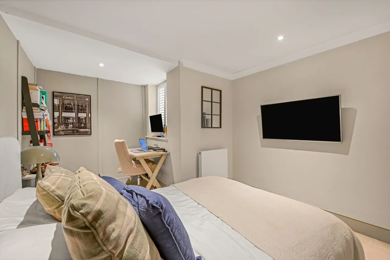 Marlborough Road, Richmond, TW10, photo 7
