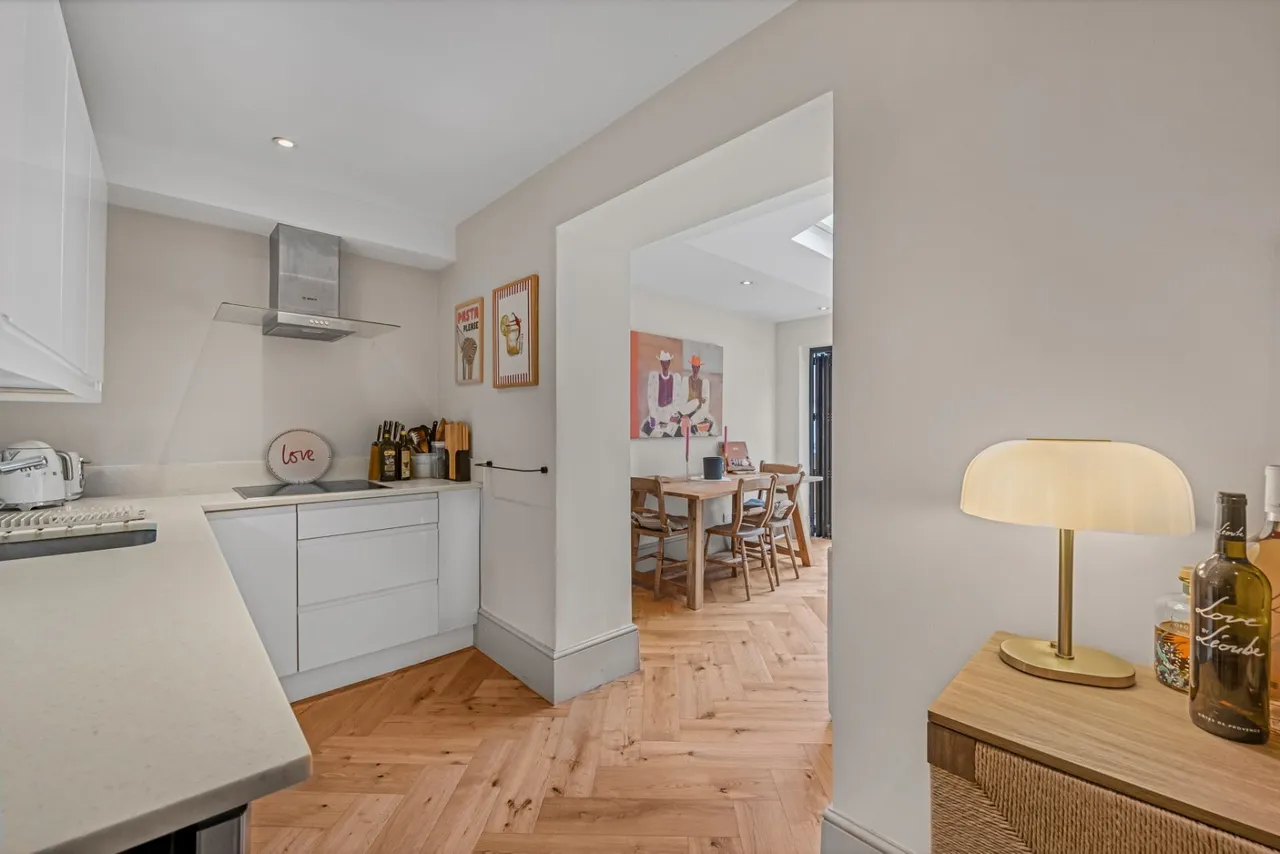 Marlborough Road, Richmond, TW10, photo 4