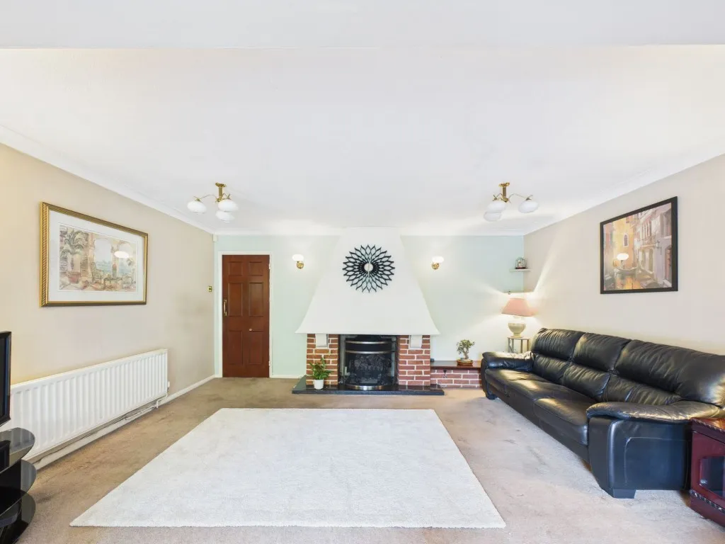 Erleigh Court Drive, Earley, RG6, photo 7