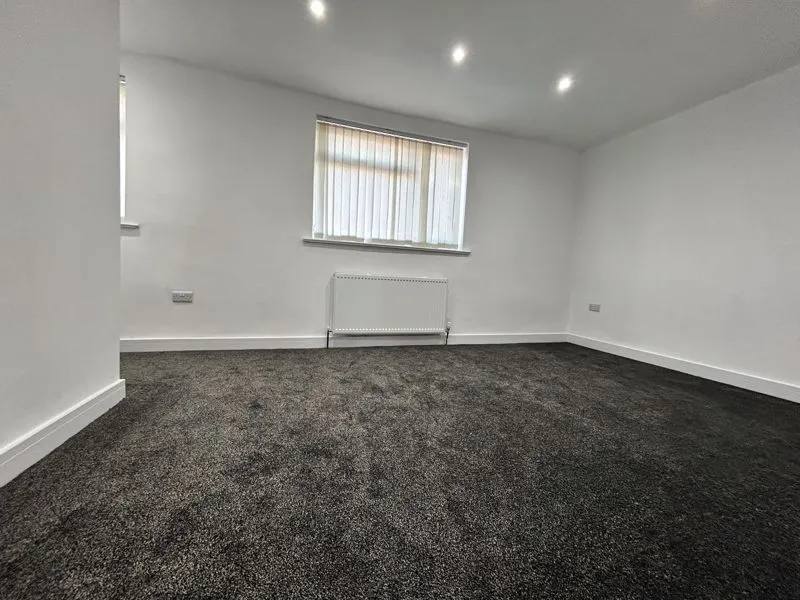 Whitehorse Road, Brownhills, WS8, photo 9