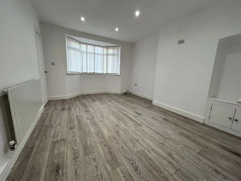 Whitehorse Road, Brownhills, WS8, photo 5