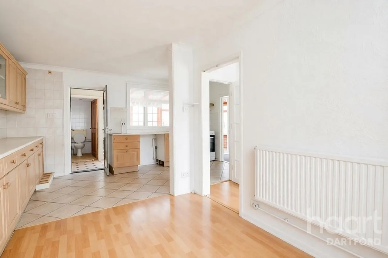 Valley Drive, Gravesend, DA12, photo 6