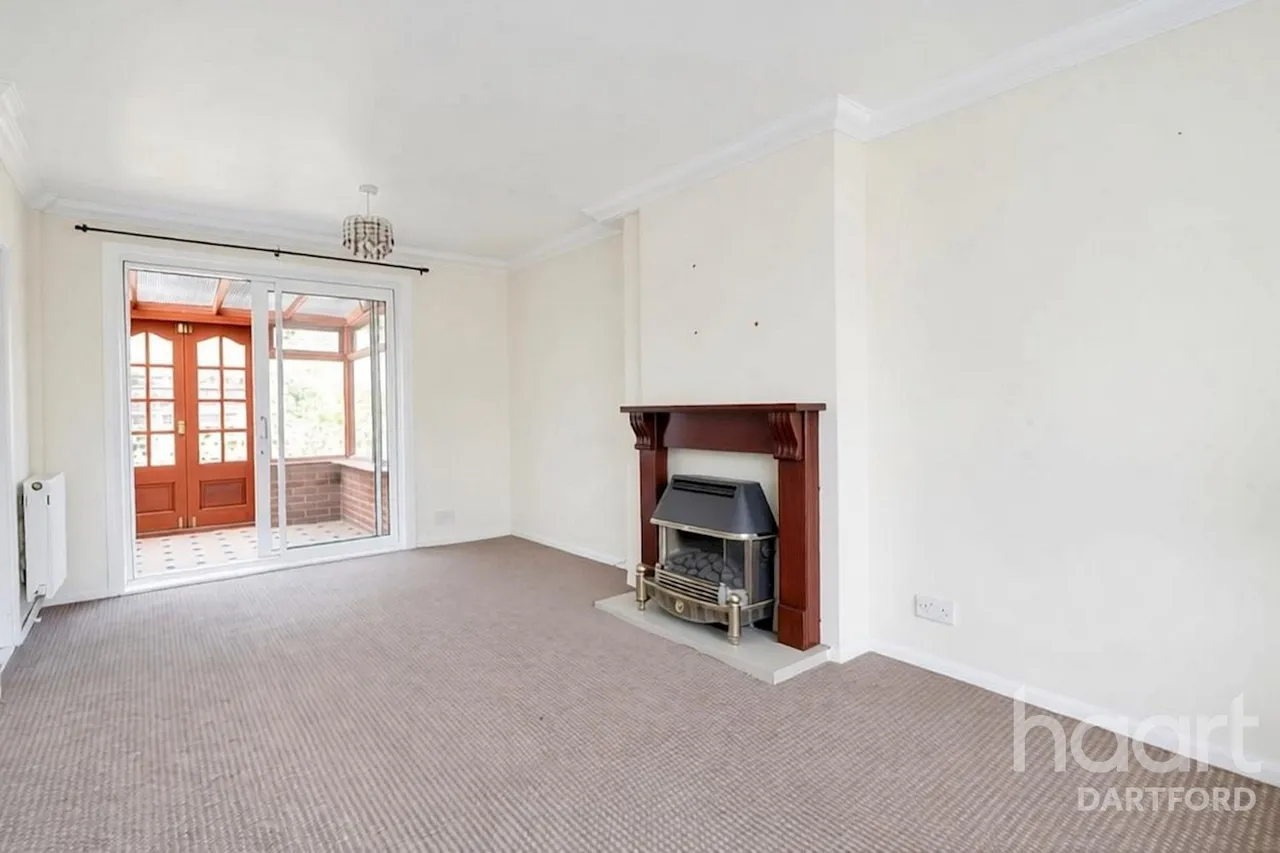 Valley Drive, Gravesend, DA12, photo 3