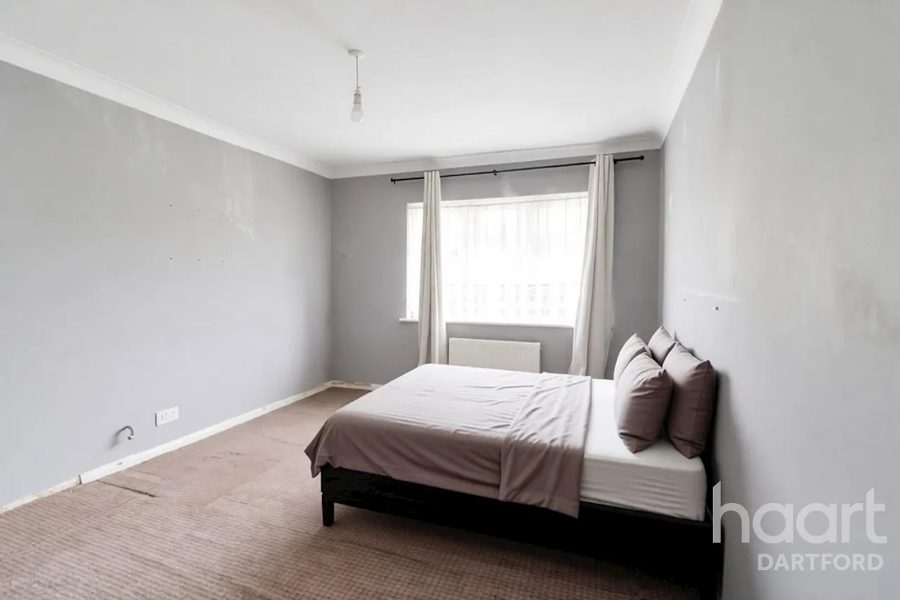 Valley Drive, Gravesend, DA12, photo 9