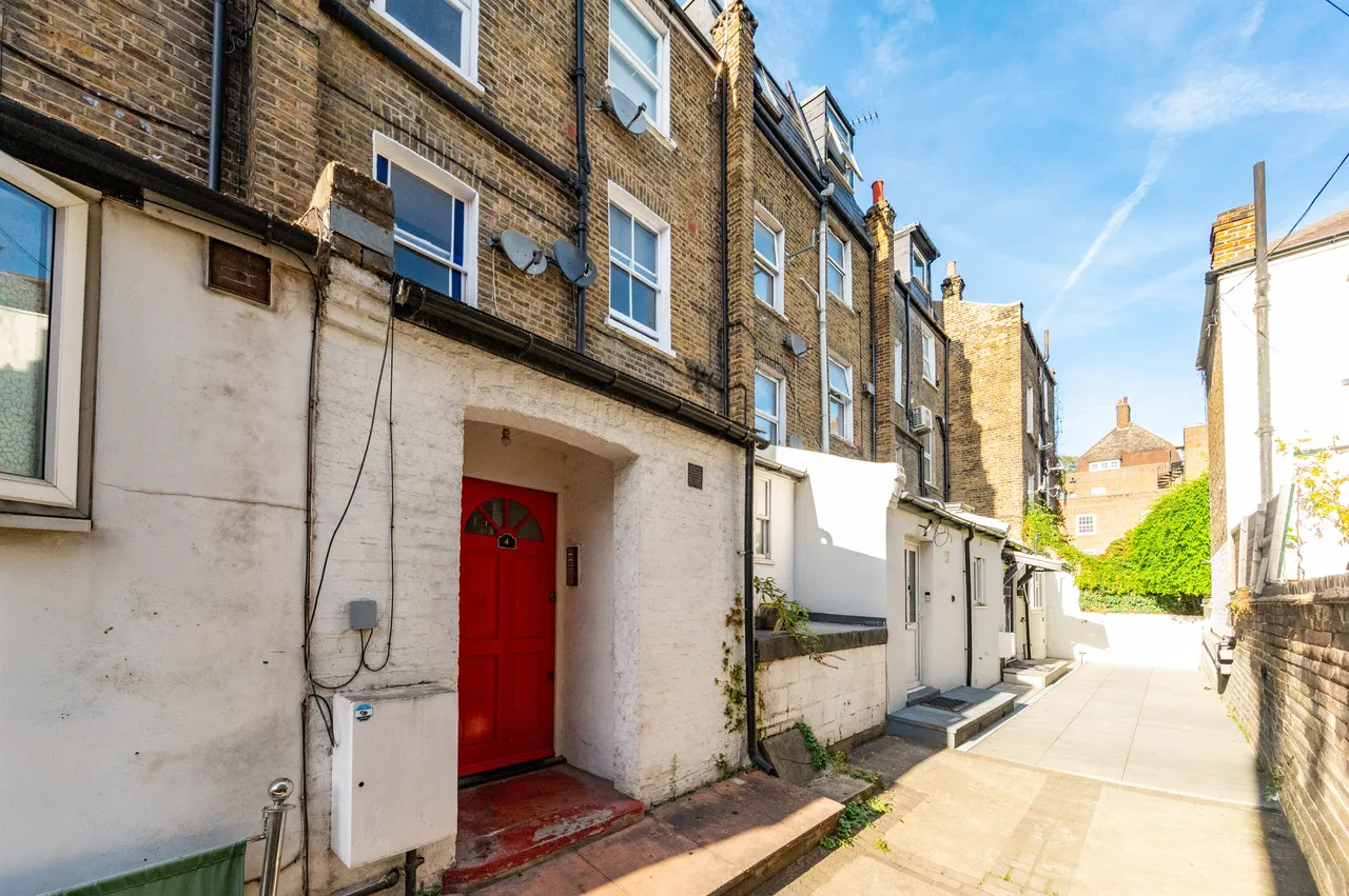 London, SW8, photo 6