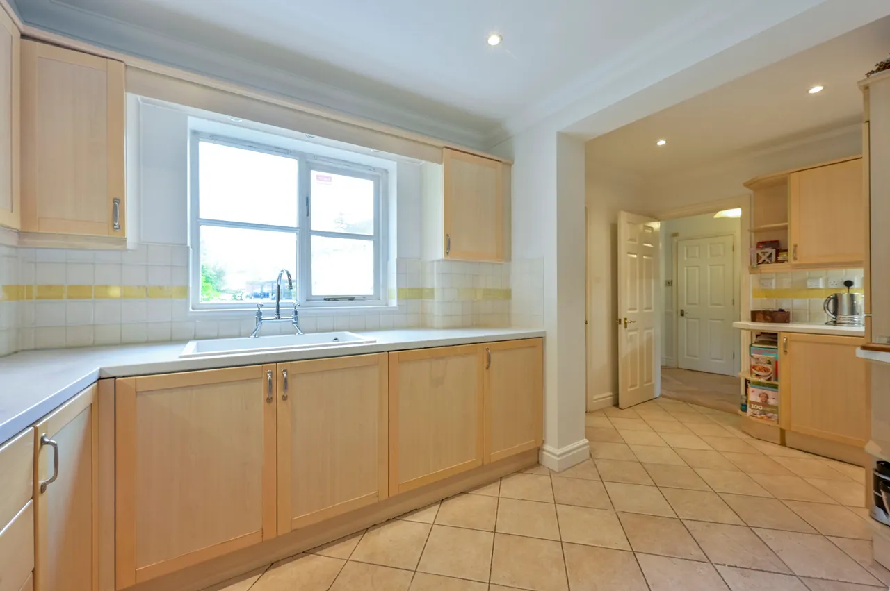 3 Angel Mews, London, photo 6