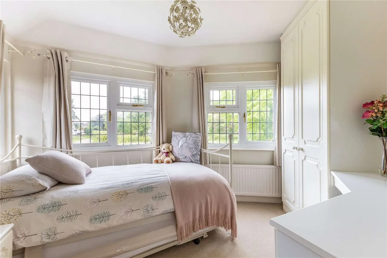 The Avenue, Dunstable, LU6, photo 21