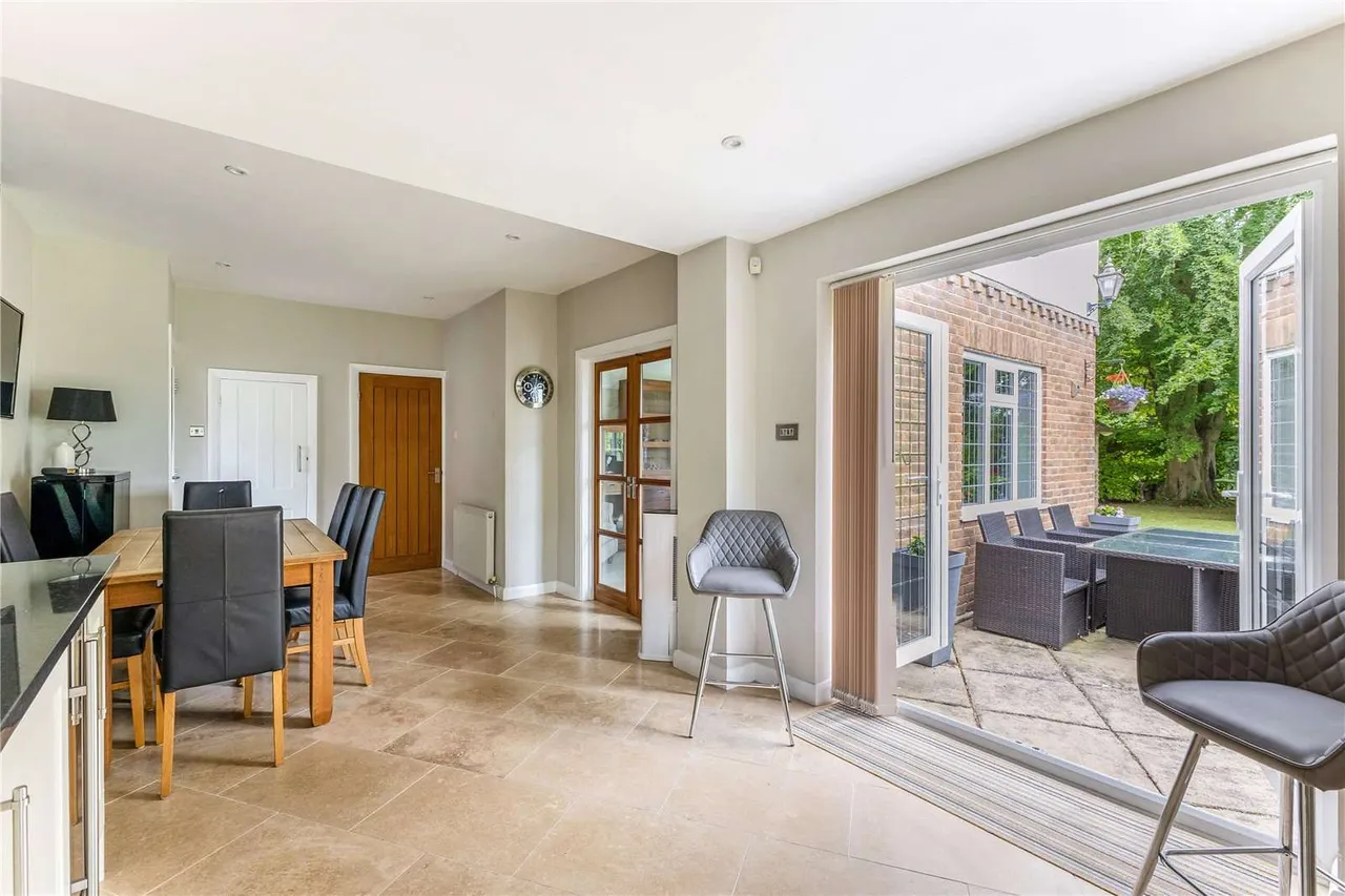 The Avenue, Dunstable, LU6, photo 10
