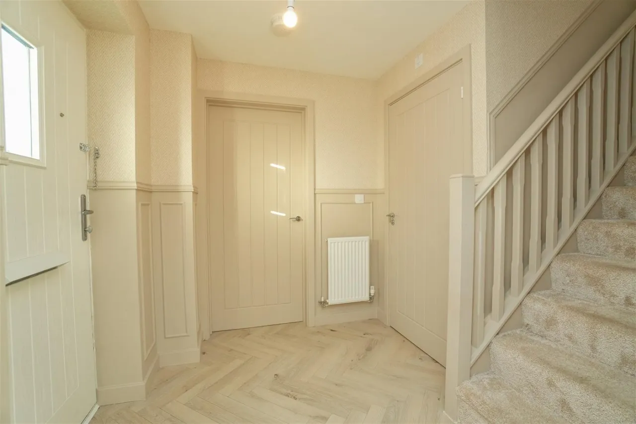 Walnut Close, Easingwold, YO61, photo 8