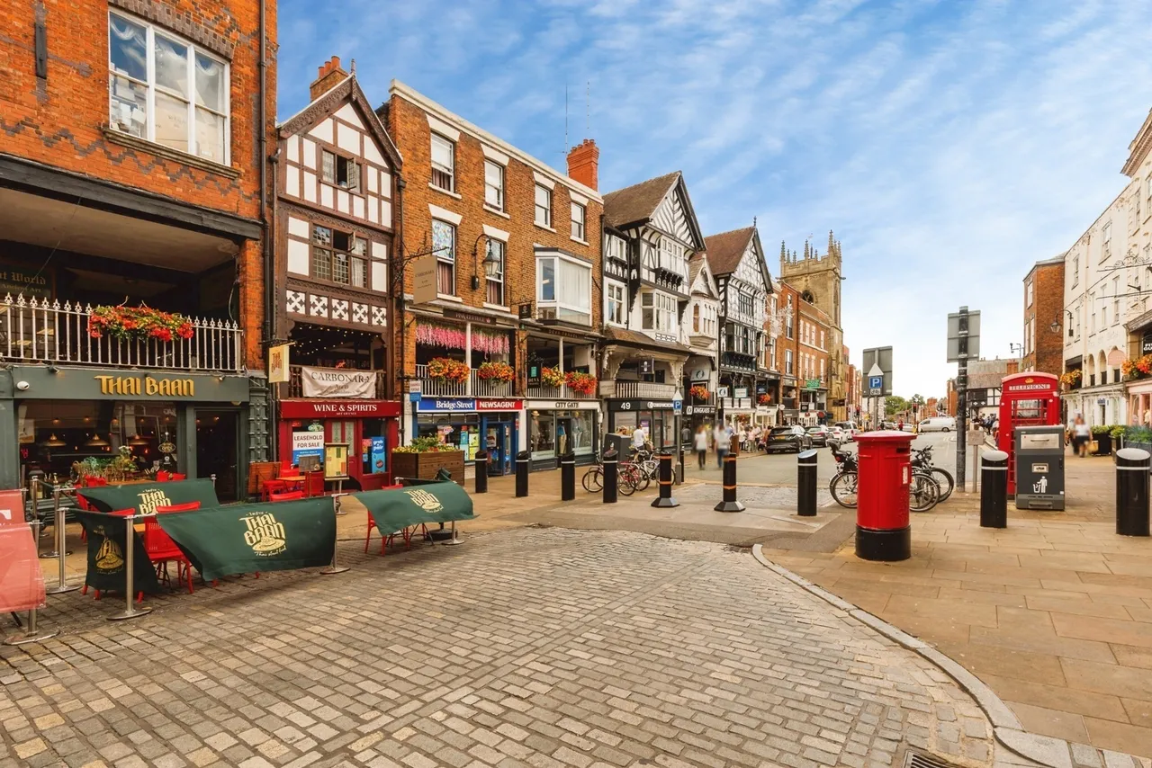 1 bed flat for sale, Bridge Street Row East, Chester, CH1