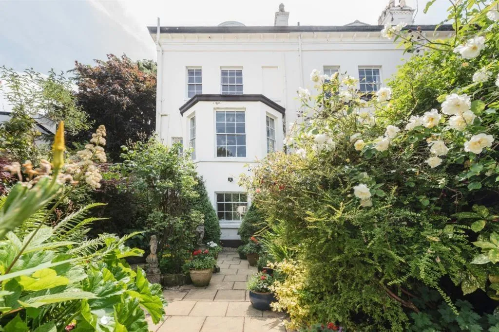Village Road, Oxton, CH43, photo 10