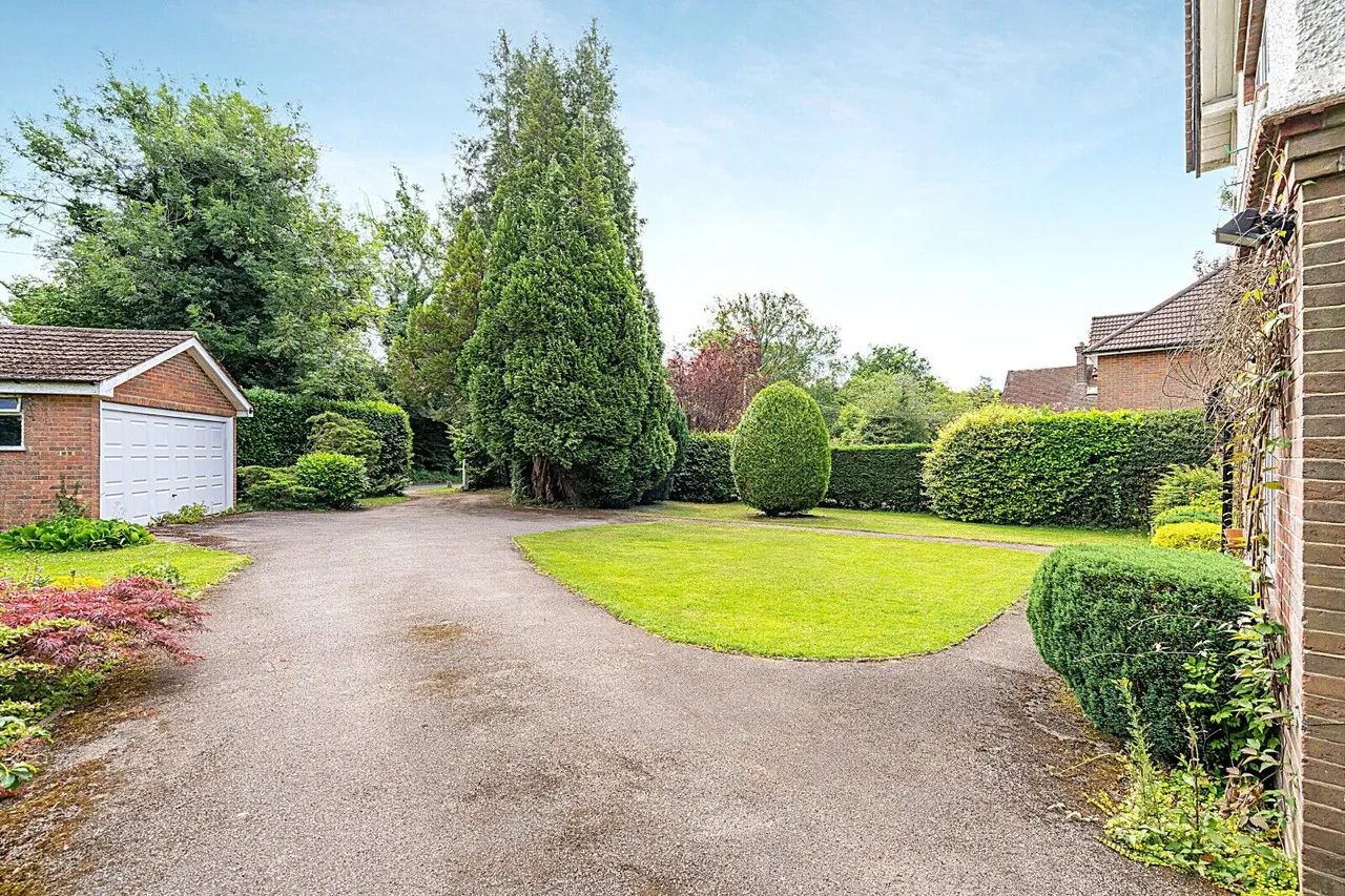 Wycombe Road, Great Missenden, HP16, photo 4