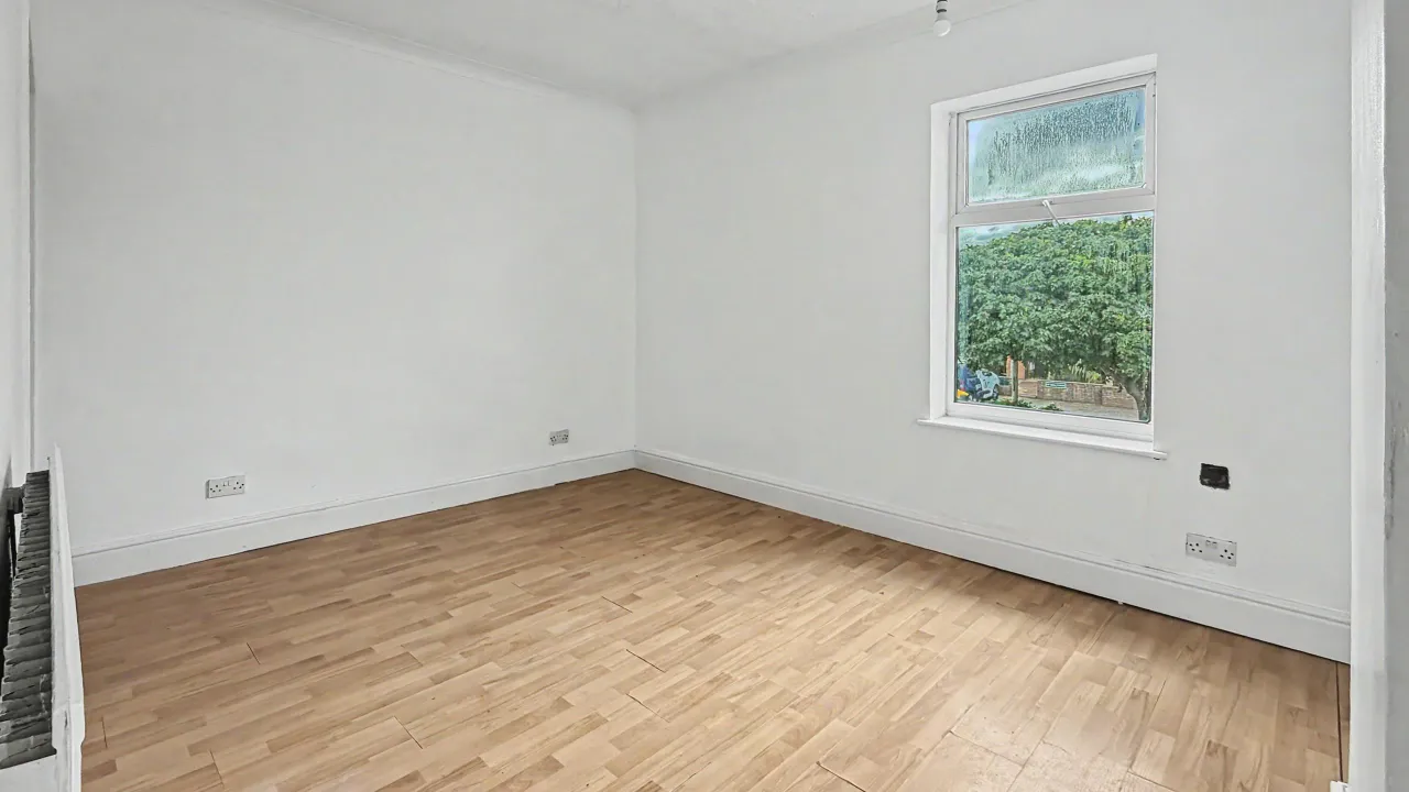 2 bed property for sale, Ordnance Road, Great Yarmouth