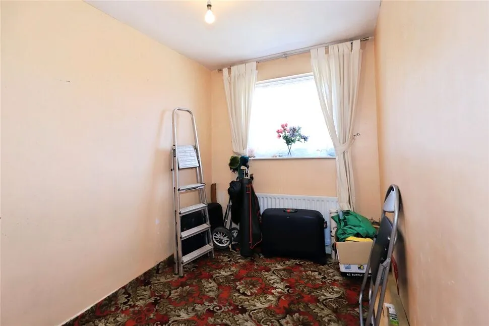 Glaisdale Gardens, Wolverhampton, WV6, photo 9