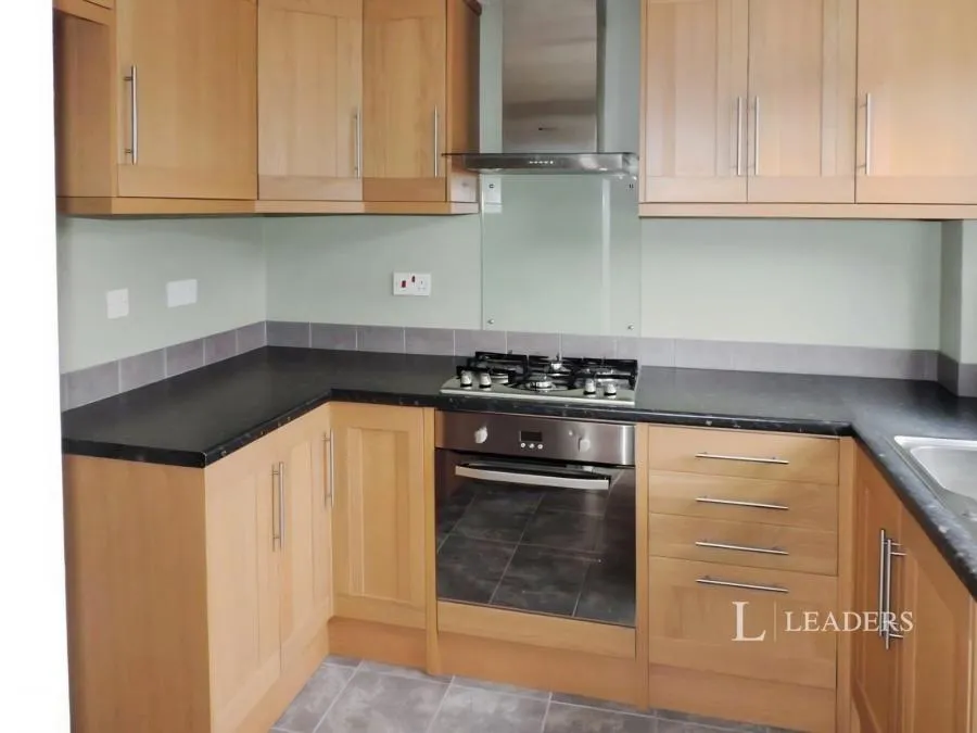 Bryony Way, Deeping St. James, PE6, photo 2