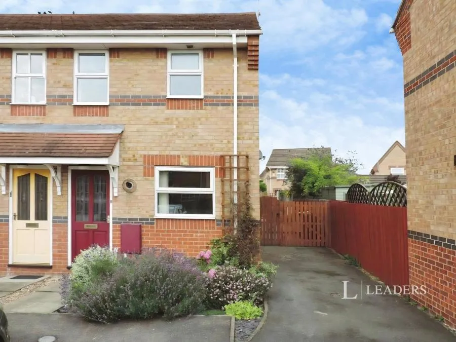 2 bed property to rent, Bryony Way, Deeping St. James, PE6