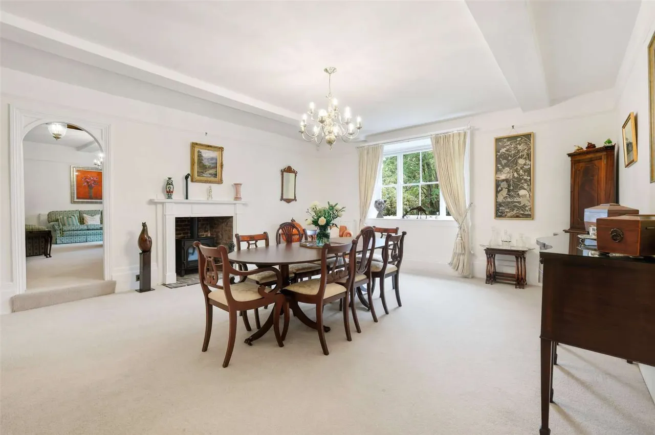 Chelmsford Road, Margaret Roding, Dunmow, Essex, CM6 1QL, photo 8