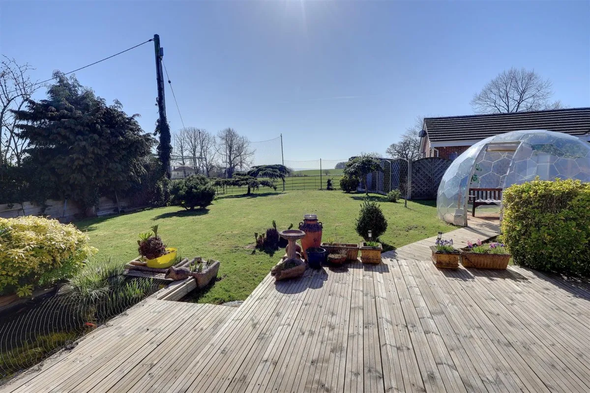 Ross Road, Huntley, GL19, photo 4