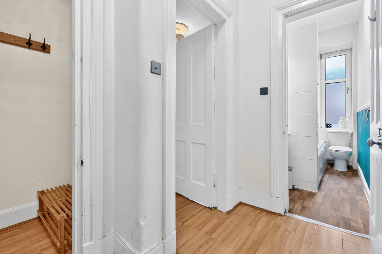 Laurel Street, Thornwood, G11, photo 6