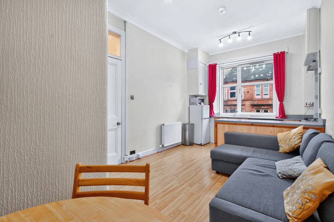 Laurel Street, Thornwood, G11, photo 2