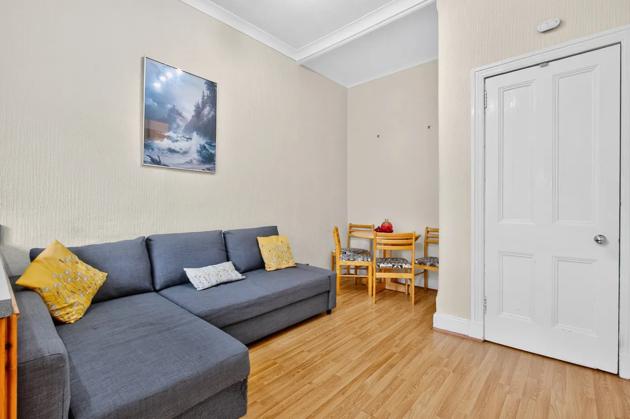 Laurel Street, Thornwood, G11, photo 8