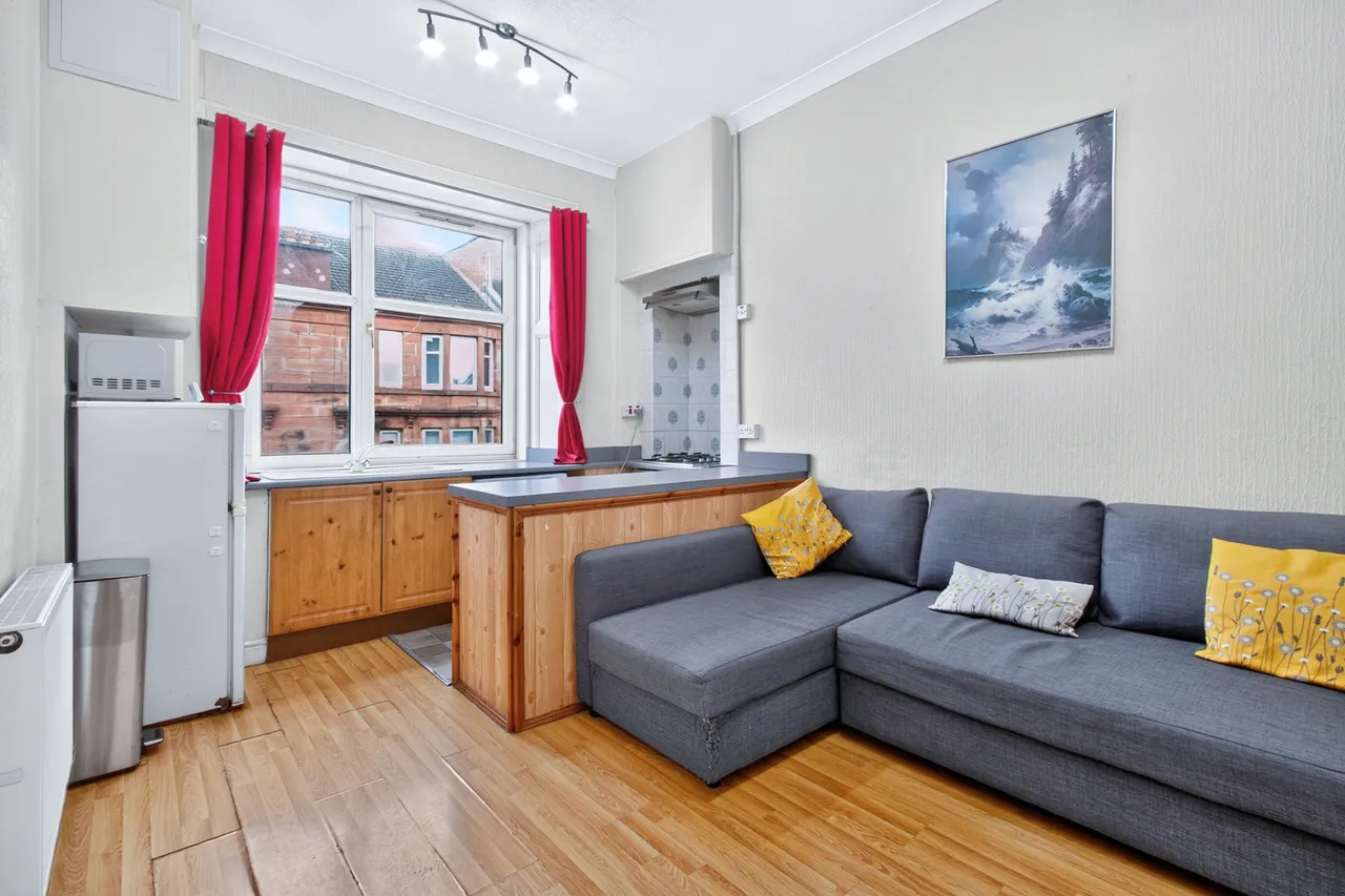Laurel Street, Thornwood, G11, photo 5