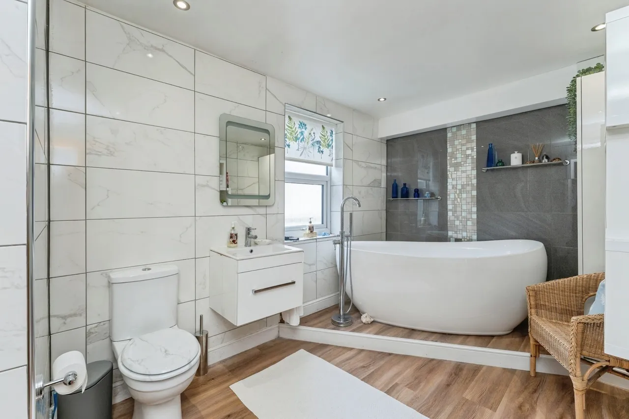 Gordon Terrace, Mold, CH7, photo 23