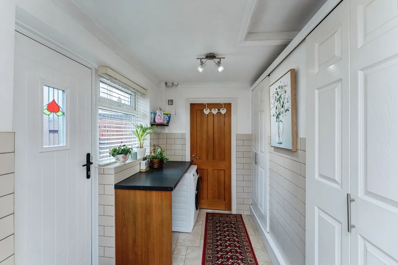 Gordon Terrace, Mold, CH7, photo 12