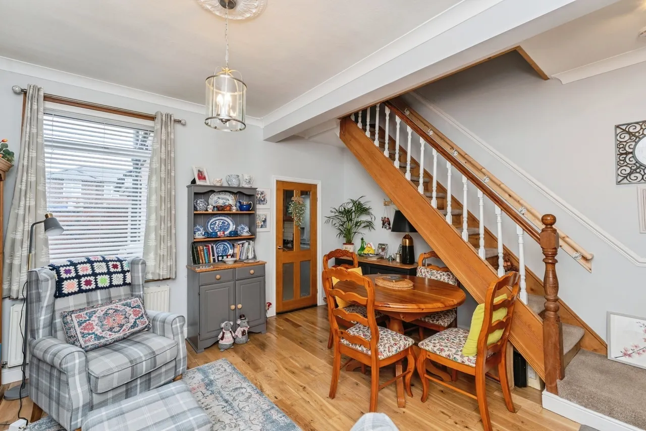 Gordon Terrace, Mold, CH7, photo 7