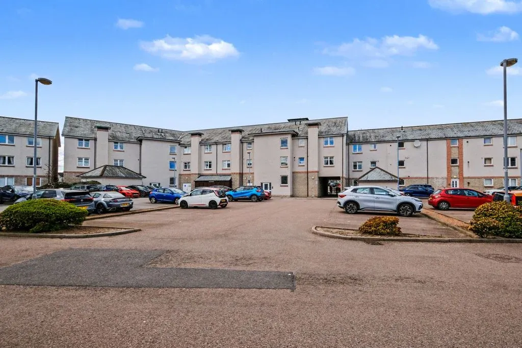 Grandholm Crescent, Bridge of Don, AB22, photo 13