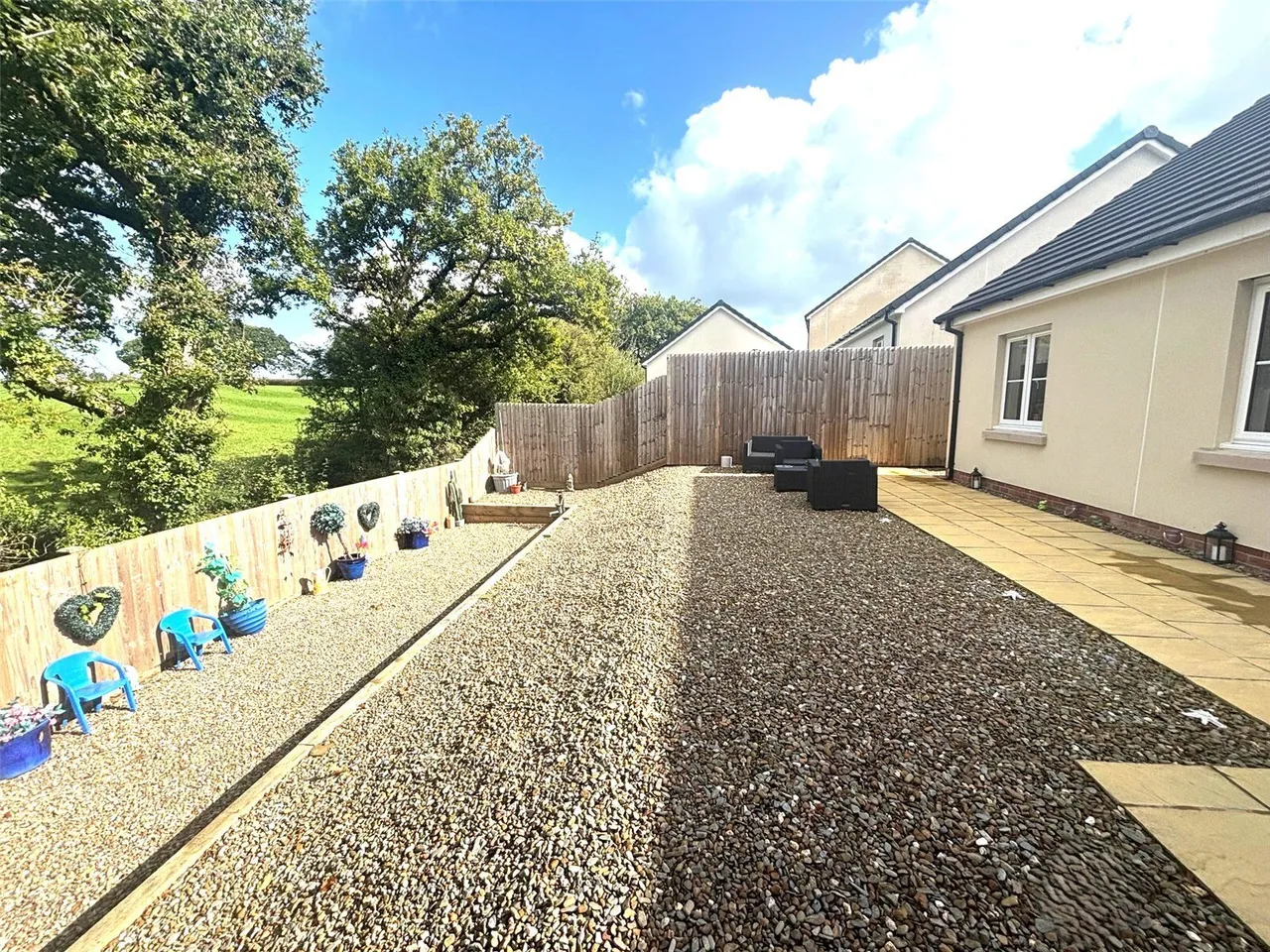 Gerddi Lingfield, Whitland, SA34, photo 20