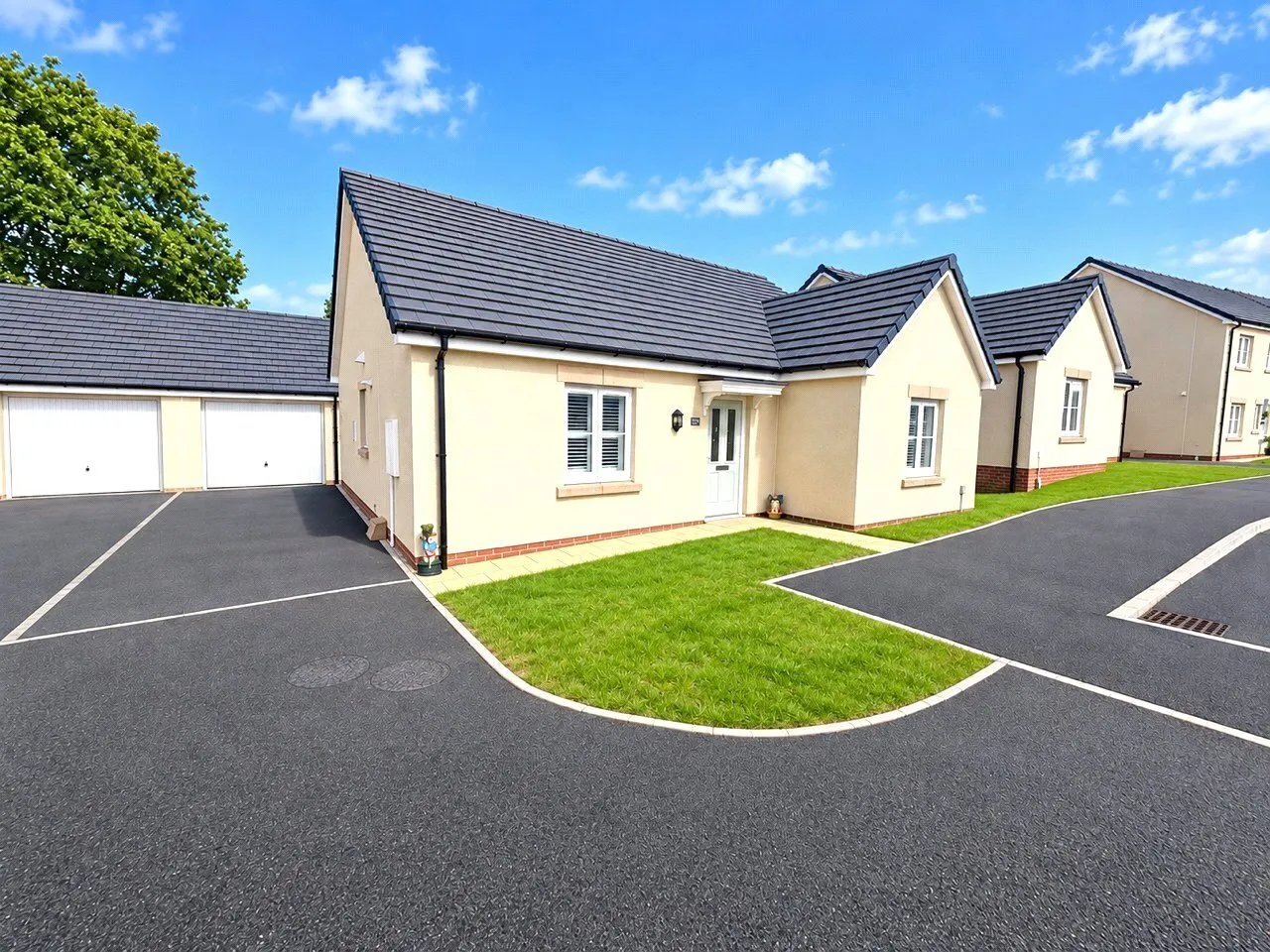 3 bed house for sale, Gerddi Lingfield, Whitland, SA34