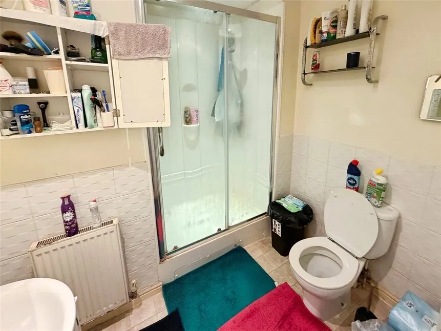 Farnley Road, Balby, DN4, photo 4