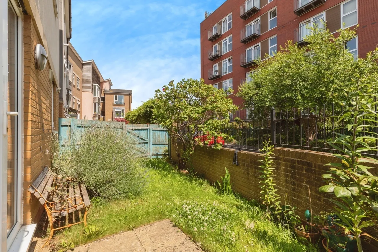 Cromwell Street, Bristol, Somerset, BS3, photo 12