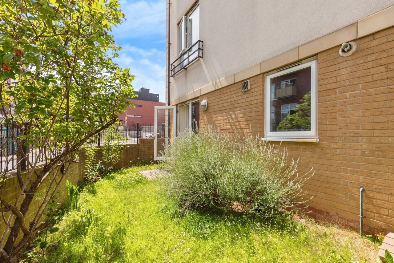 Cromwell Street, Bristol, Somerset, BS3, photo 13