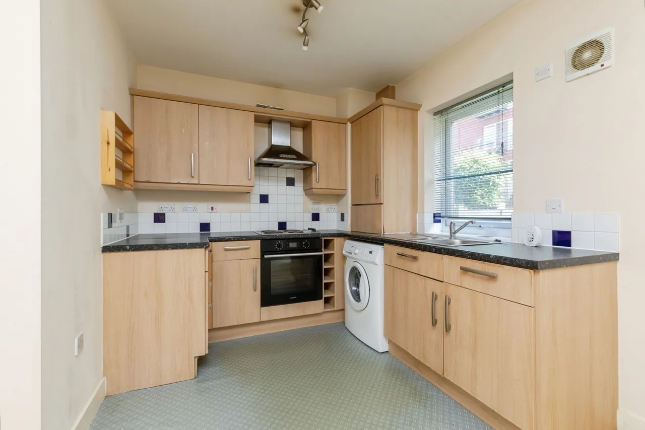 Cromwell Street, Bristol, Somerset, BS3, photo 4