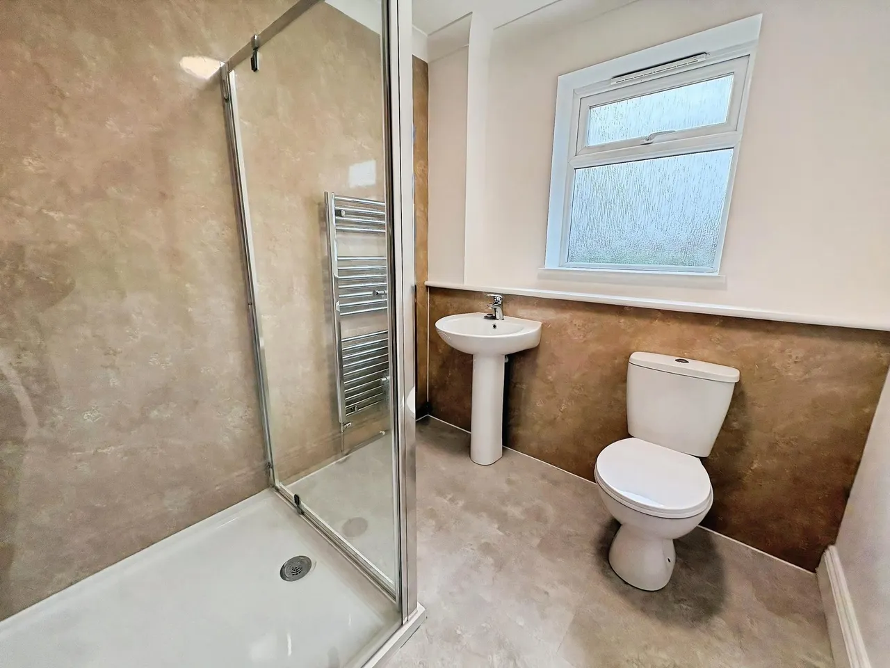 Herne Road, Ramsey St Mary, PE26, photo 14