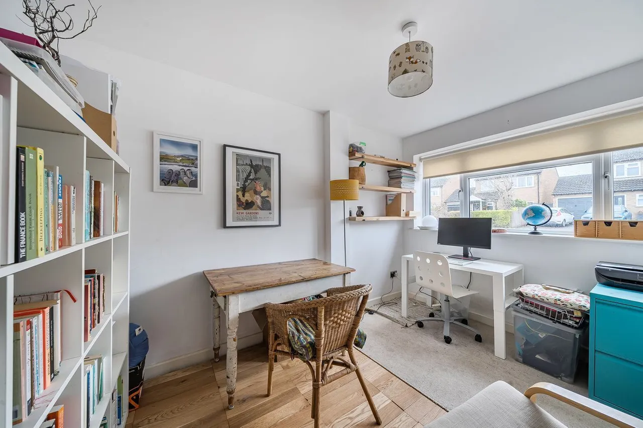 Chestnut Close, Frome, BA11, photo 12