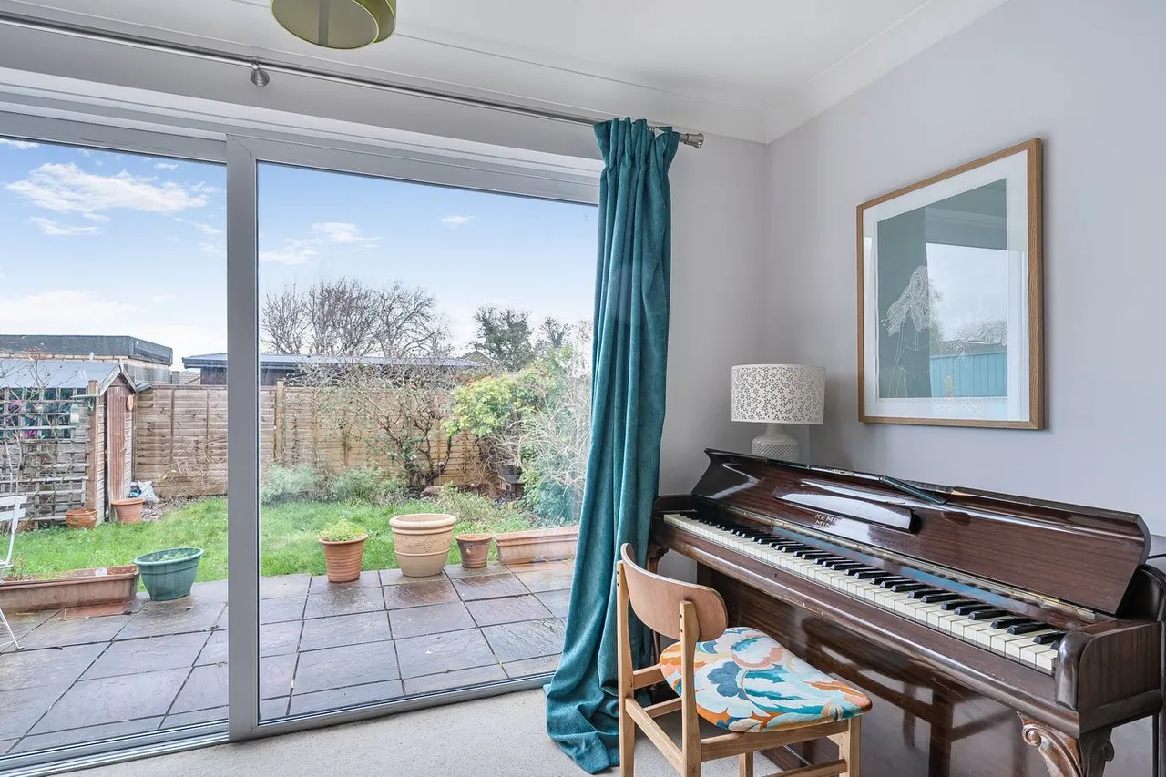Chestnut Close, Frome, BA11, photo 7