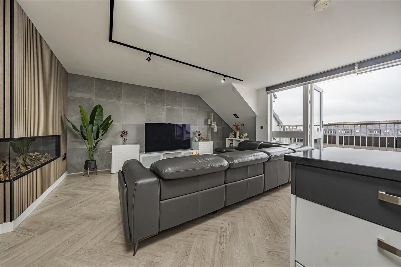 Park Lodge Avenue, West Drayton, UB7, photo 10